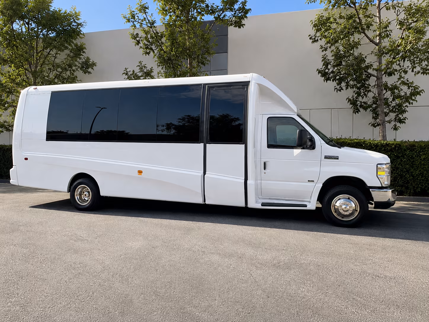 dfw airport corporate transfer buses for irving groups