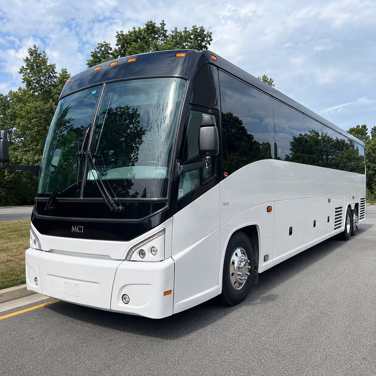 group transportation for sports teams and travel squads flying through dfw