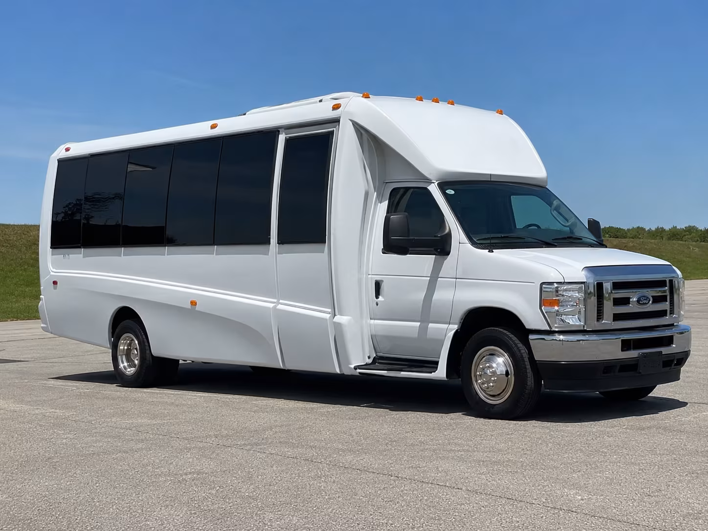 irving area proms party bus rental