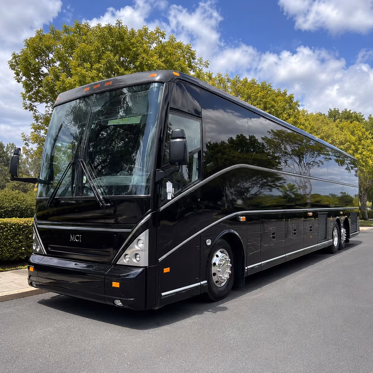 shuttle buses for irving warehouse and distribution center groups